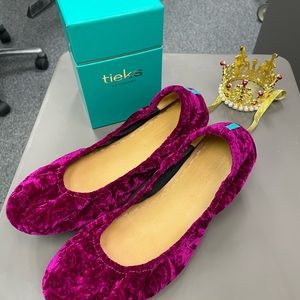 Tyrian Tieks size 9, Special from 2020